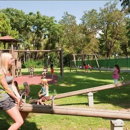 Campingplads Camping Baia Domizia - Campings.Com Baia Domizia